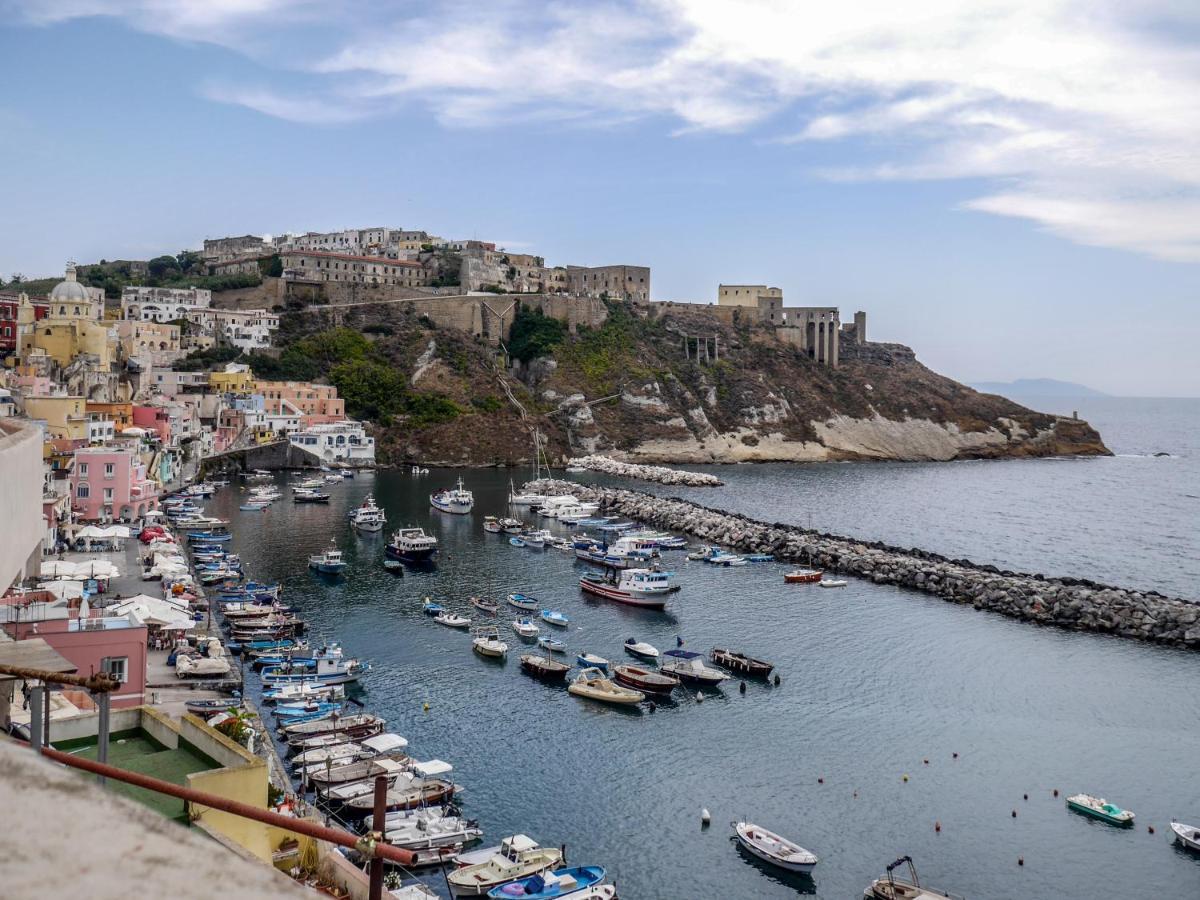 Casa Sottorar - Loft Open Space In Corricella Procida Exterior photo